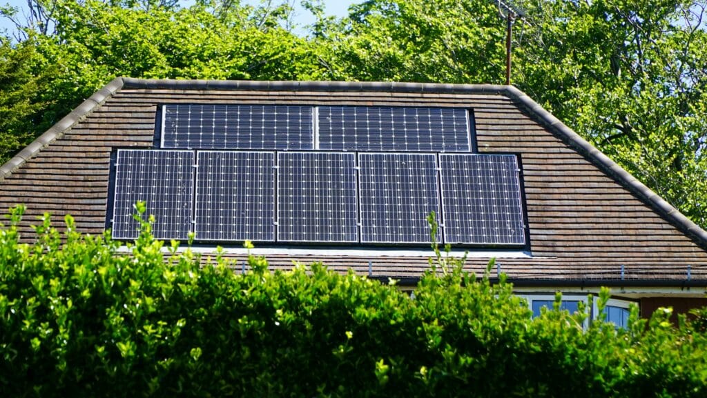 Pourquoi choisir le photovoltaïque en Suisse ?