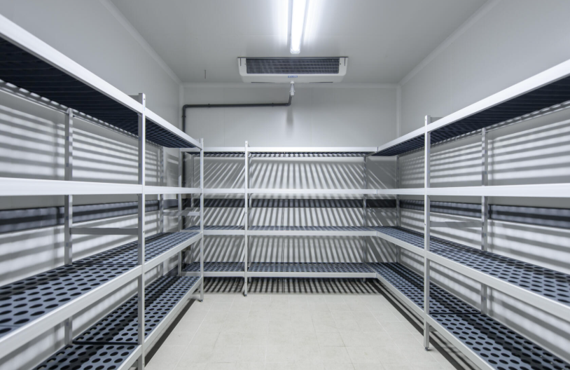 Pourquoi choisir une chambre froide sur mesure plutôt qu'un modèle standard ?